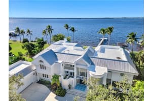 3402 Riverside Drive, Fort Myers, FL 33901 - MLS#2025024914