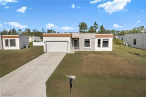 128 Viewpoint Drive, Lehigh Acres, FL 33972 - MLS#2025024918