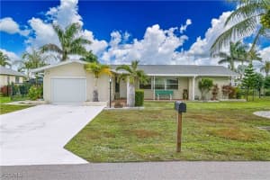 4421 1st Avenue, Cape Coral, FL 33904 - MLS#2025024941