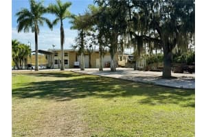 3342 County Road 721 Loop, Moore Haven, FL 33471 - MLS#2025024972