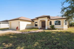 2011 9th Place, Cape Coral, FL 33993 - MLS#2025025069