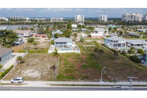 8033 Estero Boulevard, Fort Myers Beach, FL 33931 - MLS#2025025109