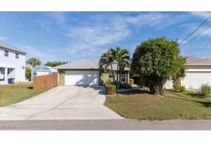 2132 Barbados Avenue, Fort Myers, FL 33905 - MLS#2025025114