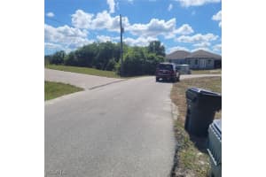  S Hartsdale ST, North Port, FL 34287 - MLS#2025025117