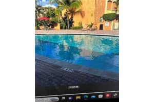 18111 68 Avenue, Hialeah, FL 33015 - MLS#2025025265