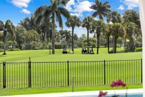 2728 Crayton Road, Naples, FL 34103 - MLS#2025025285