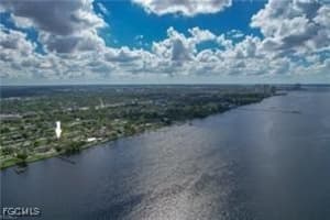 3933 River Drive, Fort Myers, FL 33916 - MLS#2025025326