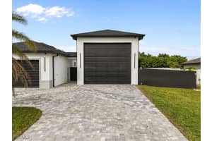 607 7th Street, Cape Coral, FL 33993 - MLS#2025025351