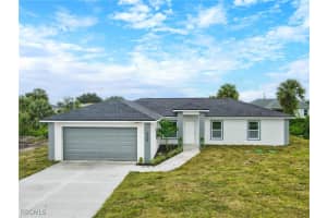 2812 65TH Street, Lehigh Acres, FL 33971 - MLS#2025025388