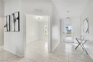 2219 5th Street, Cape Coral, FL 33993 - MLS#2025025401