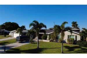 1209 33rd Terrace, Cape Coral, FL 33904 - MLS#2025025486