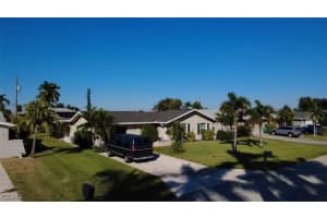 1209 33rd Terrace, Cape Coral, FL 33904 - MLS#2025025486