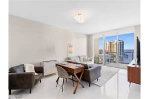 3000 Oasis Grand Boulevard, Fort Myers, FL 33916 - MLS#2025025577