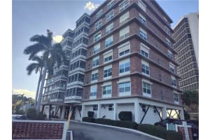 2350 1st Street, Fort Myers, FL 33901 - MLS#2025025639