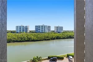 25 Bluebill Avenue, Naples, FL 34108 - MLS#2025025640