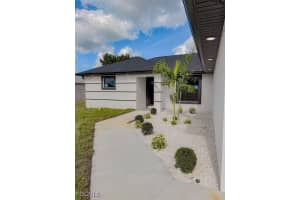 2610 27th Street, Lehigh Acres, FL 33976 - MLS#2025025652