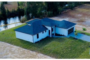 1924 33rd Lane, Cape Coral, FL 33909 - MLS#2025025713