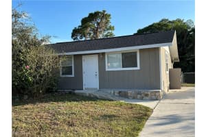 8422 Robin Rd, Fort Myers