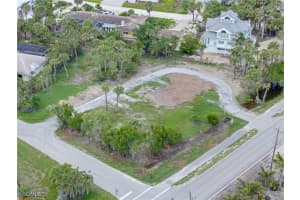 2950 Gulf Drive, Sanibel, FL 33957 - MLS#2025025733