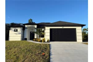 507 7TH Street, Lehigh Acres, FL 33972 - MLS#2025025831