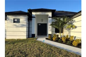 507 7TH Street, Lehigh Acres, FL 33972 - MLS#2025025831