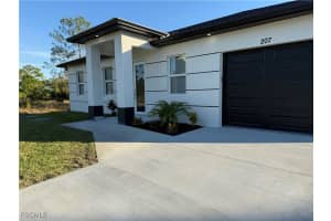 207 15th Street, Lehigh Acres, FL 33972 - MLS#2025025837
