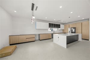 325 15th Terrace, Cape Coral, FL 33909 - MLS#2025025903