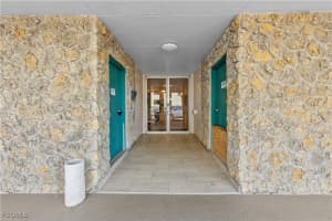 4807 Sunset Court, Cape Coral, FL 33904 - MLS#2025025954