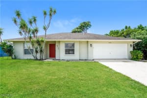8434 Blackberry Rd, Fort Myers
