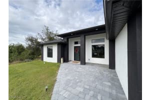 2606 10th Street, Lehigh Acres, FL 33976 - MLS#2025025984