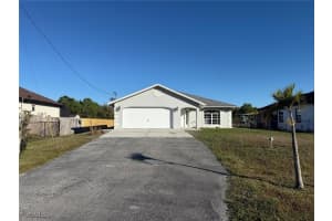 3761 39th Avenue, Naples, FL 34120 - MLS#2025025986