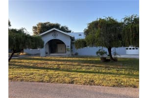 6740 Cherokee Ave, Fort Myers