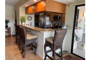 5650 Trailwinds Drive, Fort Myers, FL 33907 - MLS#2025026095