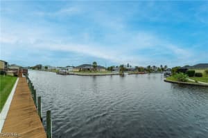 505 Sw 47th Ter 104, Cape Coral