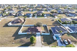 522 21st Terrace, Cape Coral, FL 33993 Sold 02/05/26