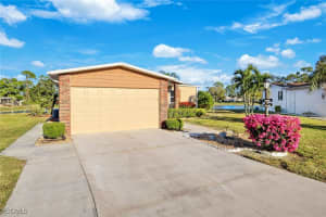 19616 Eagle Trace Court, North Fort Myers, FL 33903 - MLS#2025026214