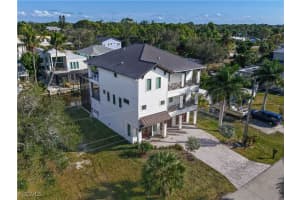 27570 Tarpon Way, Bonita Springs, FL 34134 - MLS#2025026263