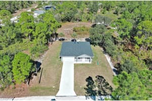 374 Nestle Avenue, Lehigh Acres, FL 33972 - MLS#2025026267