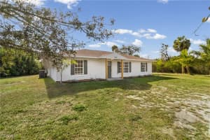 1099 Branthoover Lane, Moore Haven, FL 33471 - MLS#2025026301