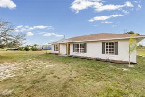 1099 Branthoover Lane, Moore Haven, FL 33471 - MLS#2025026301