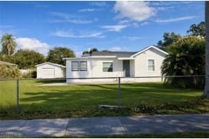 261 Miramar Rd, Fort Myers