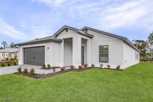 827 Rue Labeau Circle, Fort Myers, FL 33913 - MLS#2025026363