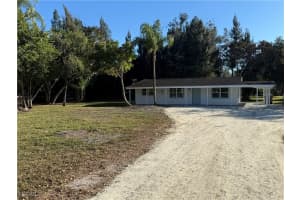 17770 Palm Beach Blvd, Alva