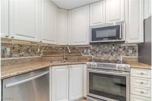 2825 Palm Beach Boulevard, Fort Myers, FL 33916 - MLS#2026000040