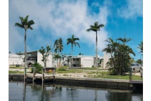 48 Doubloon Way, Fort Myers Beach, FL 33931 - MLS#2026000118