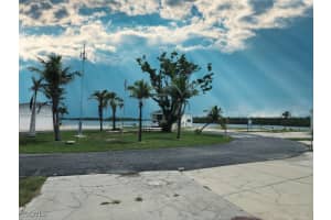 48 Doubloon Way, Fort Myers Beach, FL 33931 - MLS#2026000118