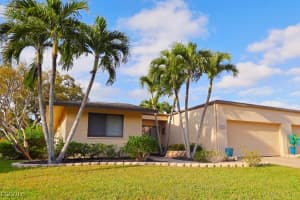 5852 Wild Fig Lane, Fort Myers, FL 33919 - MLS#2026000164