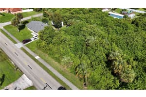 104 6th Street, Lehigh Acres, FL 33972 Sold 03/12/26