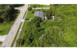 104 6th Street, Lehigh Acres, FL 33972 Sold 03/12/26