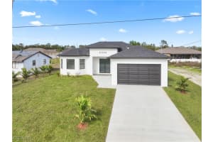 4006 5th Street, Lehigh Acres, FL 33976 - MLS#2026000276